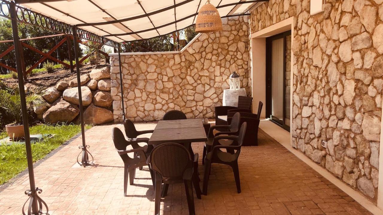 Bertoletta Village Apartments بسكييرا ديل غاردا المظهر الخارجي الصورة