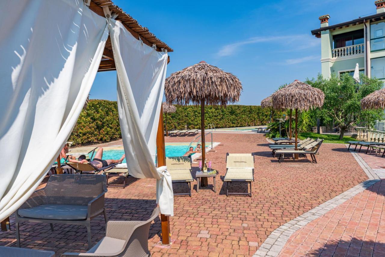 Bertoletta Village Apartments بسكييرا ديل غاردا المظهر الخارجي الصورة