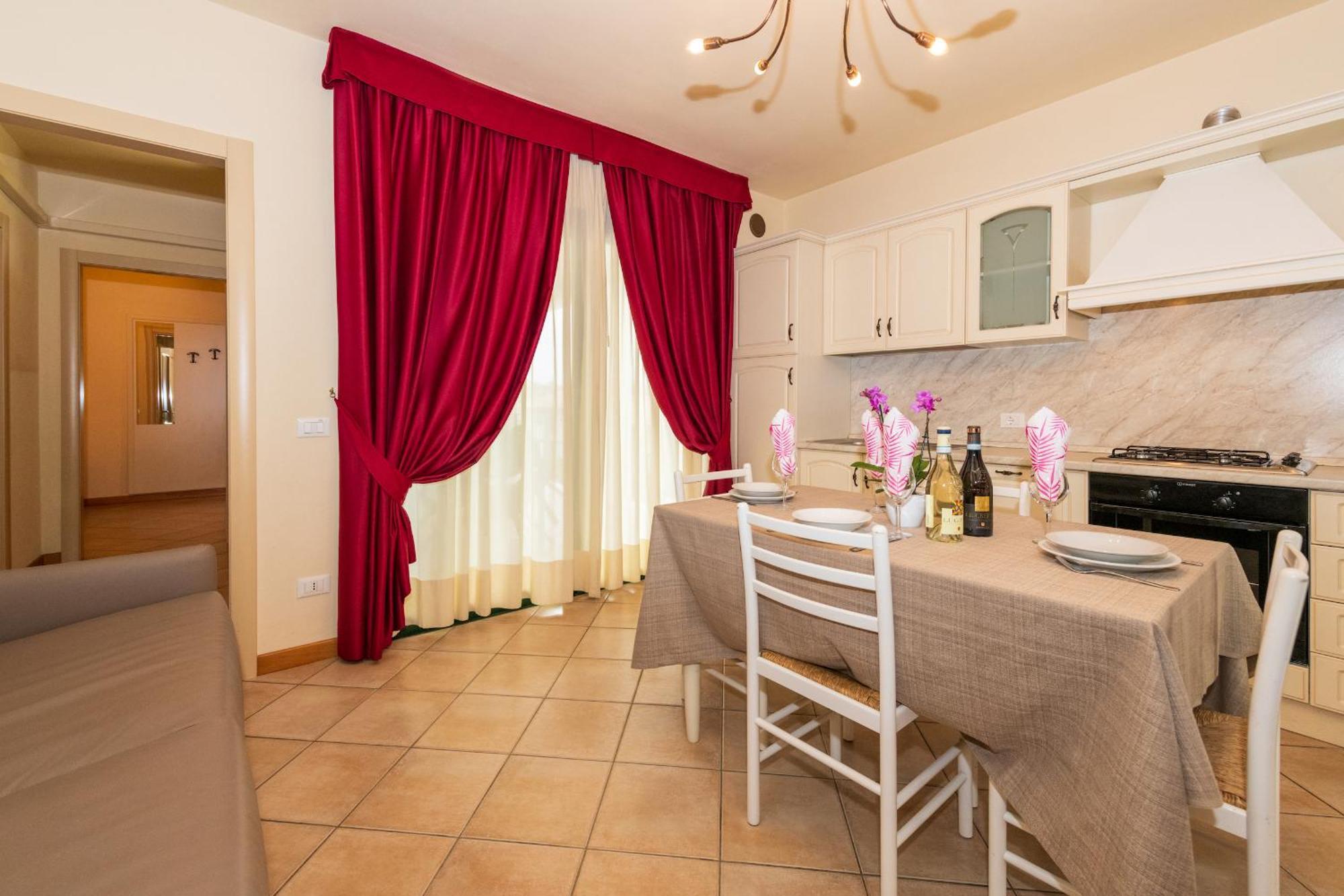 Bertoletta Village Apartments بسكييرا ديل غاردا المظهر الخارجي الصورة